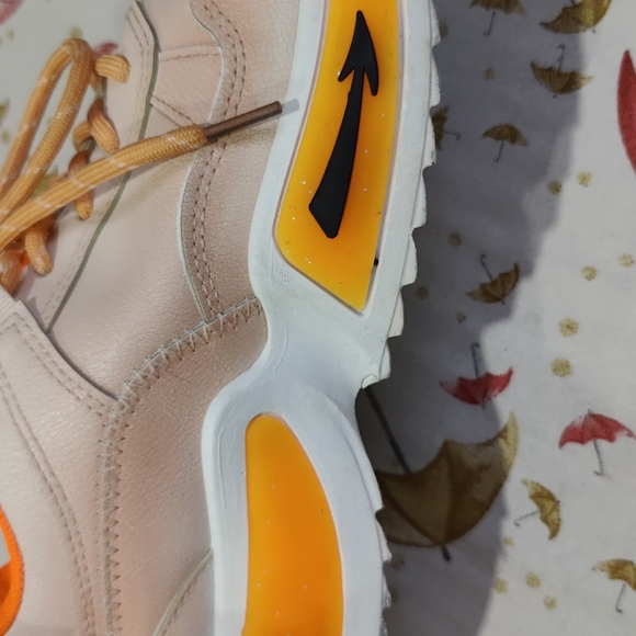 Super funky shoes - Picture 5 of 6